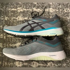 Asics GT-1000. Size 10.